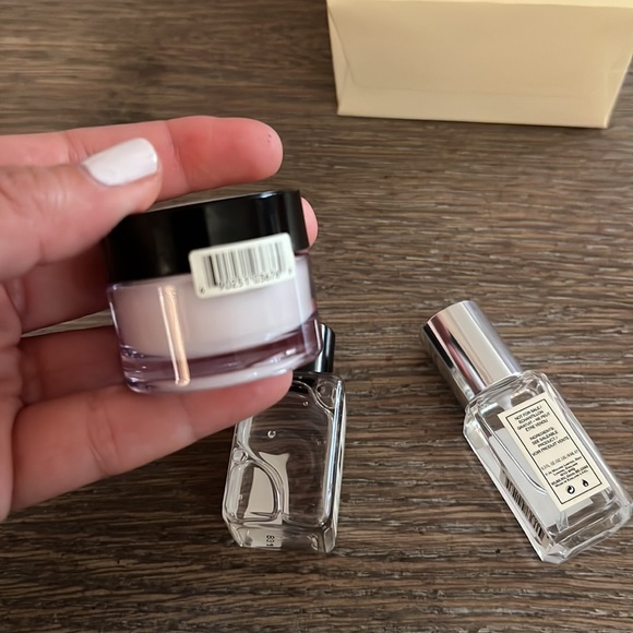 Jo Malone 4-Piece Set Travel Size - Picture 8 of 8